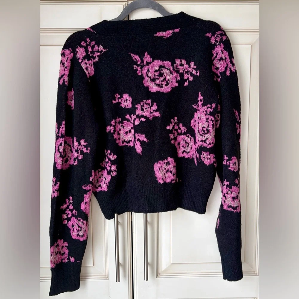 NWOT ruby moon Black Cardigan with Pink Floral Jacquard. Large. - Picture 3 of 4